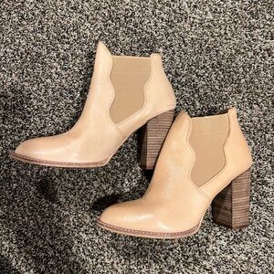 Chinese Laundry Beige Ankle Booties